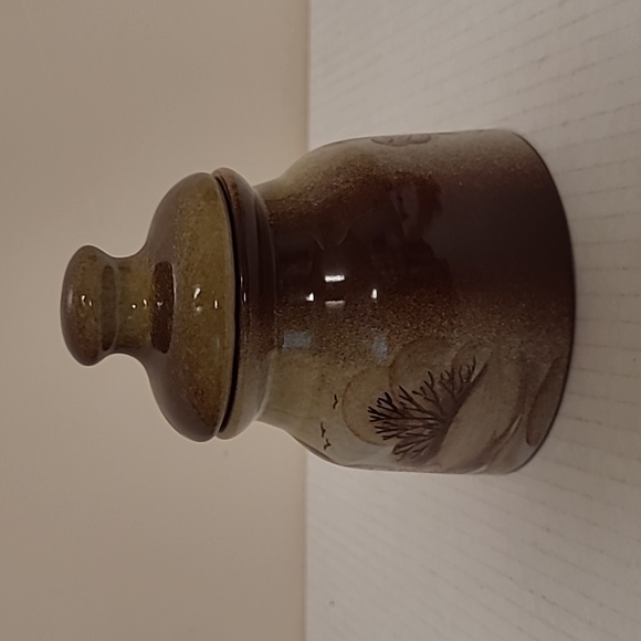 Lidded Jar / Small Canister / Stash Jar - Picture 4 of 16